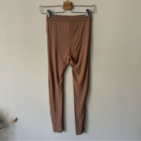 SKIMS SIENNA LIMITED EDITION TEAM USA BOXER LEGGINGS Small - Picture 7 of 11